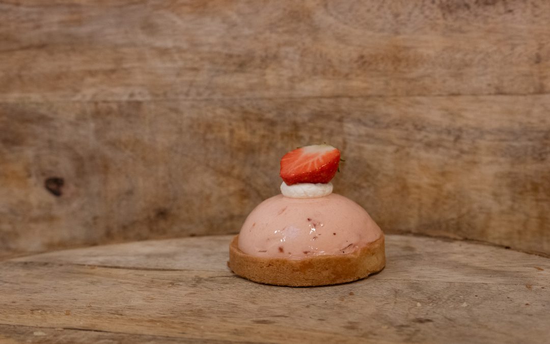 aardbeien bol gebakje