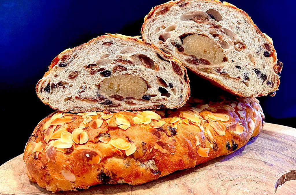 Paasbrood met amandelspijs